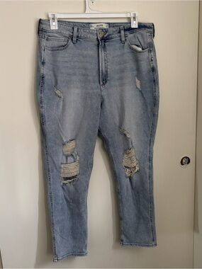 Hollister ultra high rise short jeans